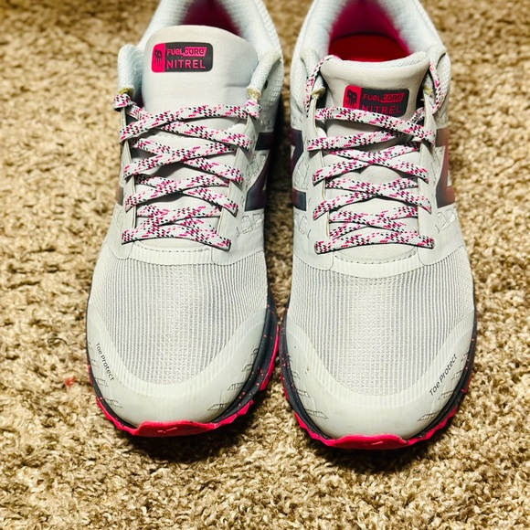 Women running/cross trainers - Picture 2 of 7